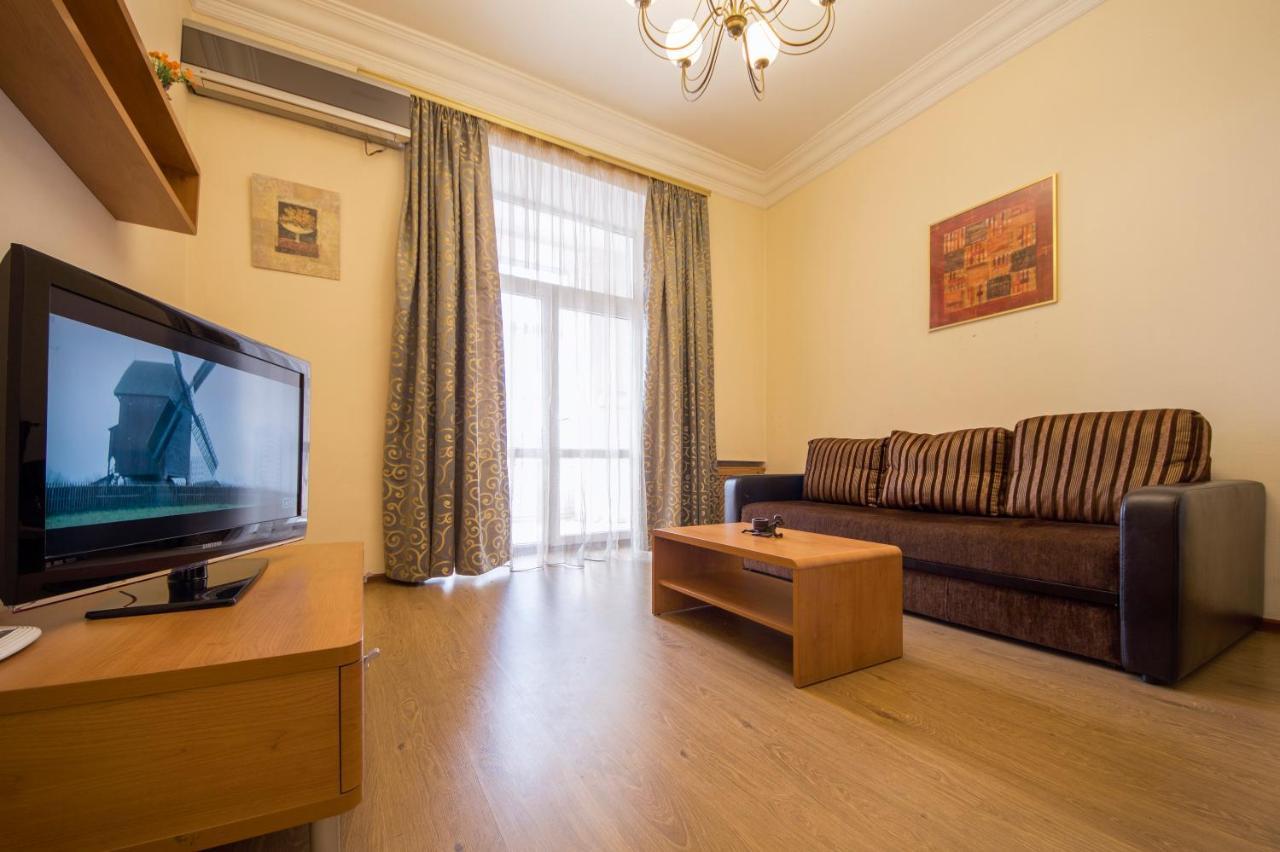 Central Apartments On Khreschatyk Киев Екстериор снимка